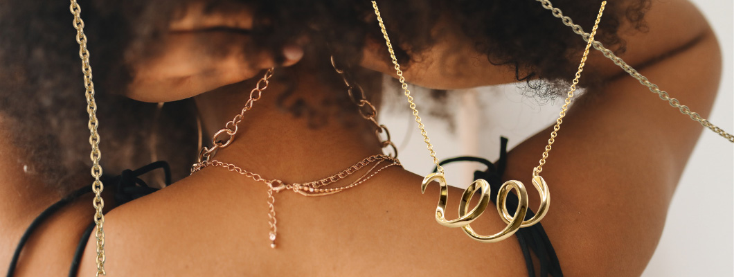 How to Buy Wholesale Gold Chains for Your Retail Business