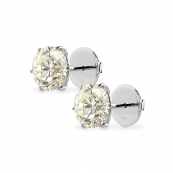 Solitaire Brilliant Diamond Stud Earrings
