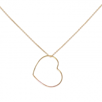 Delicate Heart Shape Necklace with Small Diamond 