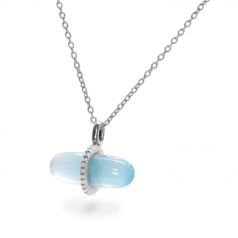 Diamanta Sky Agate Pillgem Necklace