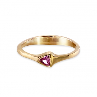 Gold Ring with Trillion Diamond Head