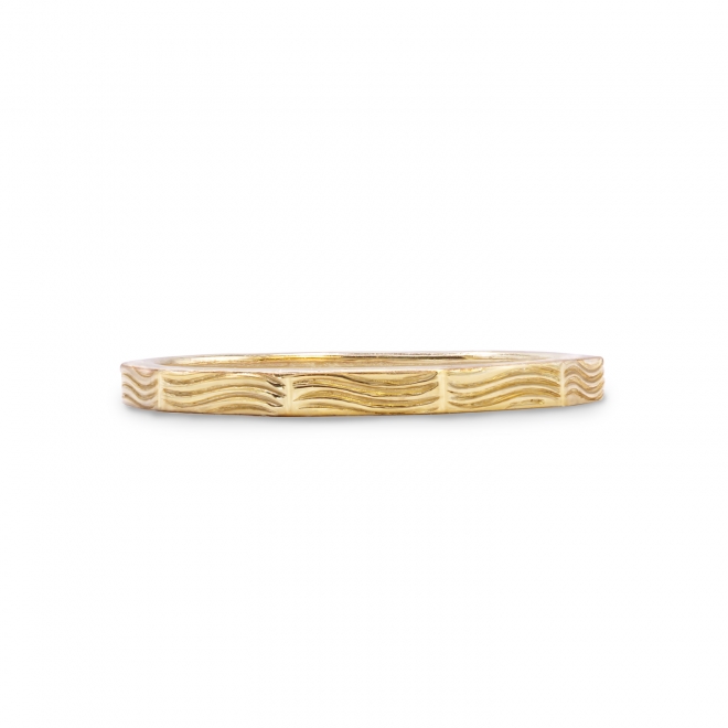 Solid Gold Wavy Pattern Ring