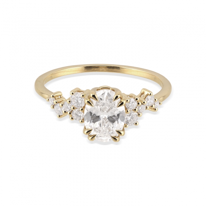 Golden Radiance Diamond Ring