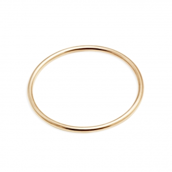 Delicate Plain Gold Ring